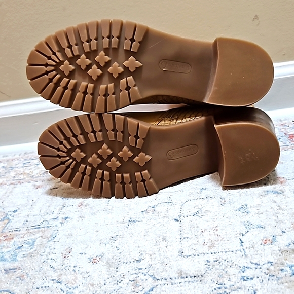 Bare Traps HAILE Women's Ankle Boots Latte Croco Size 9M. - Picture 7 of 7